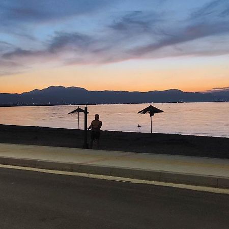 Sun, Sea, And Sand-Only 20 Footsteps To The Beach Corinth Ngoại thất bức ảnh